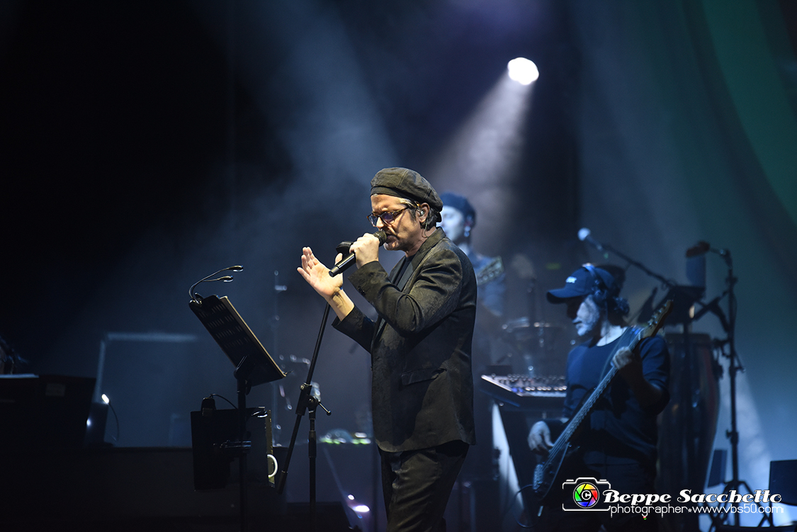 VBS_7924 - Concerto Samuele Bersani - Cinema Samuele.jpg